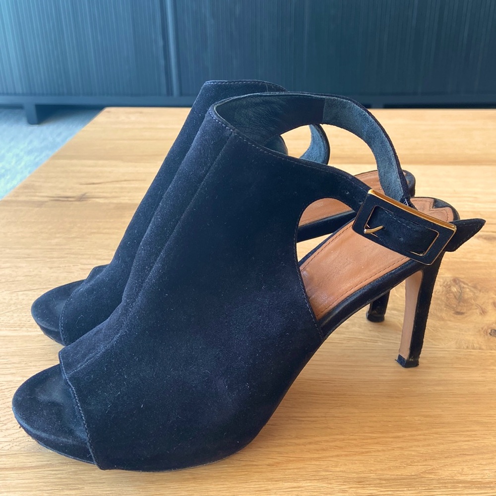 Via Spiga - black Swede leather heels (US 6.5 EUR 37.5)